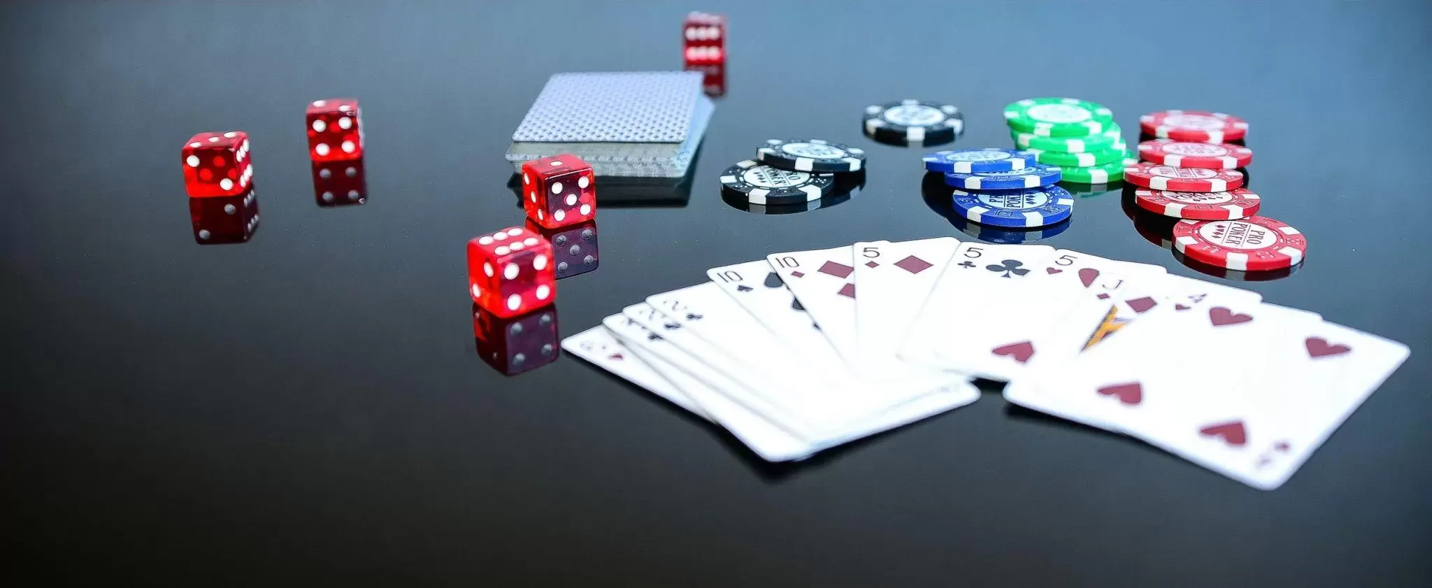 Auto-Stop y Autoplay Inteligente en casinos sociales